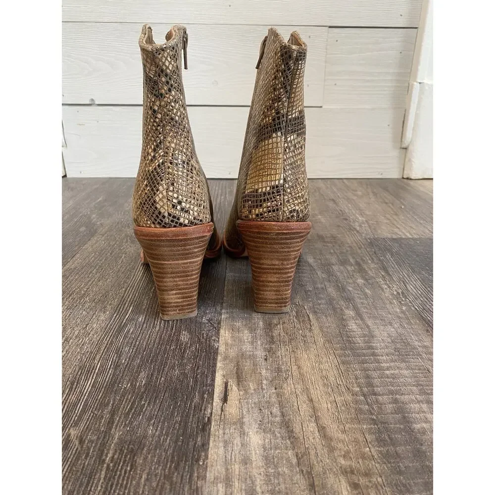 Free People Boots EU Size 37 US 6.5 Barclay Leather Snake Western Ankle Booties